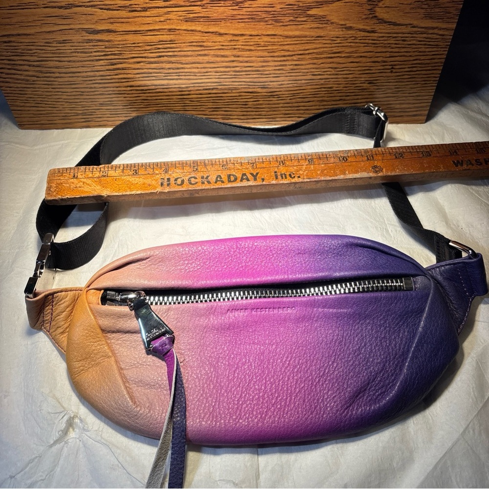 Aimee Kestenberg Leather Convertible Milan Belt Bag Island Ombre Purple NWOT EX - Picture 7 of 7